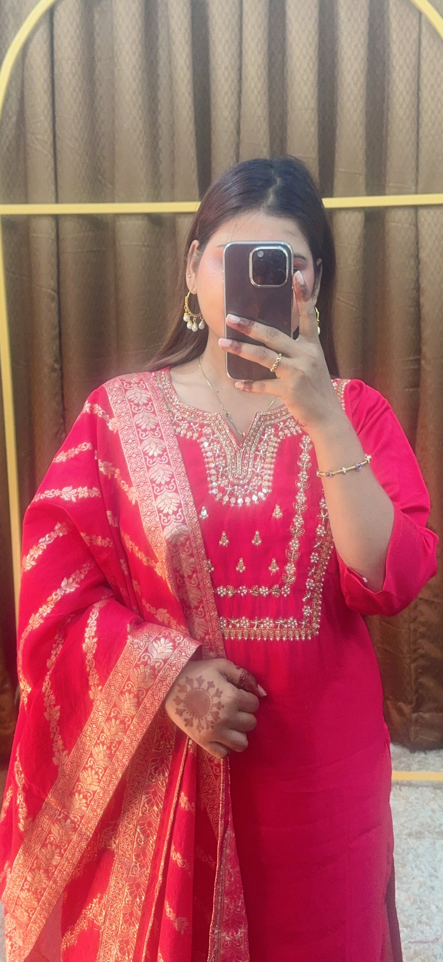 Square Neck Hand embroidery Suit Set With Bnarsi Duptta