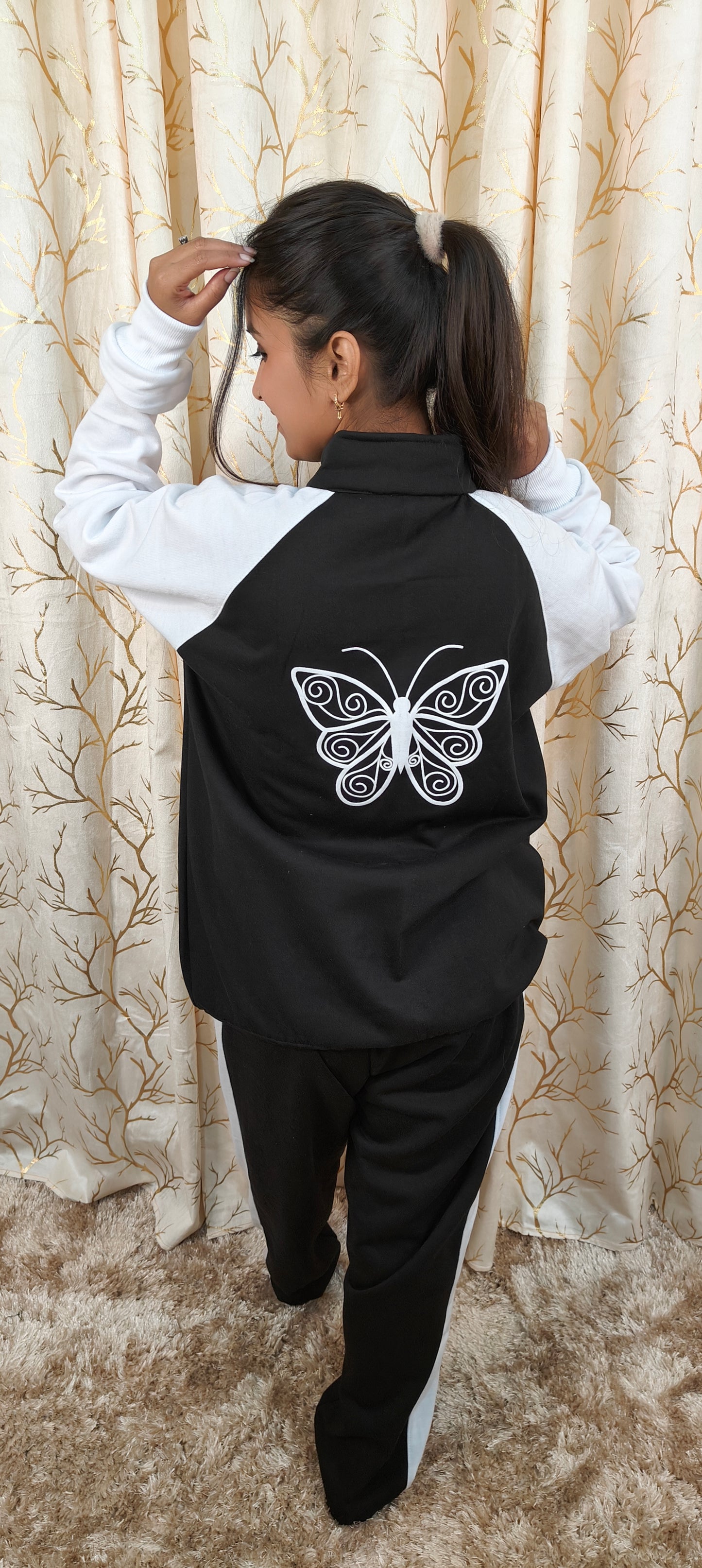 Warm track suit with inside fleece