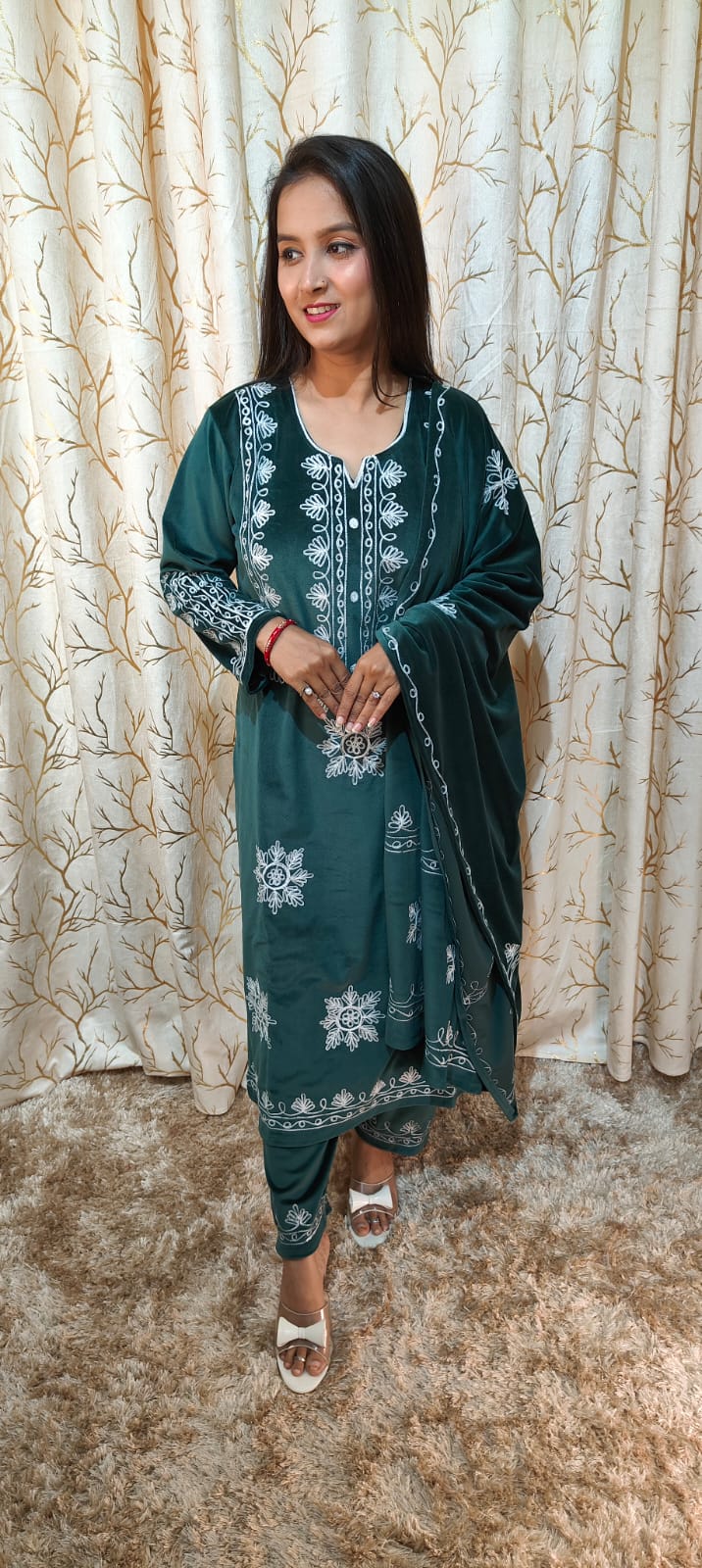 White thread work velvet suit set