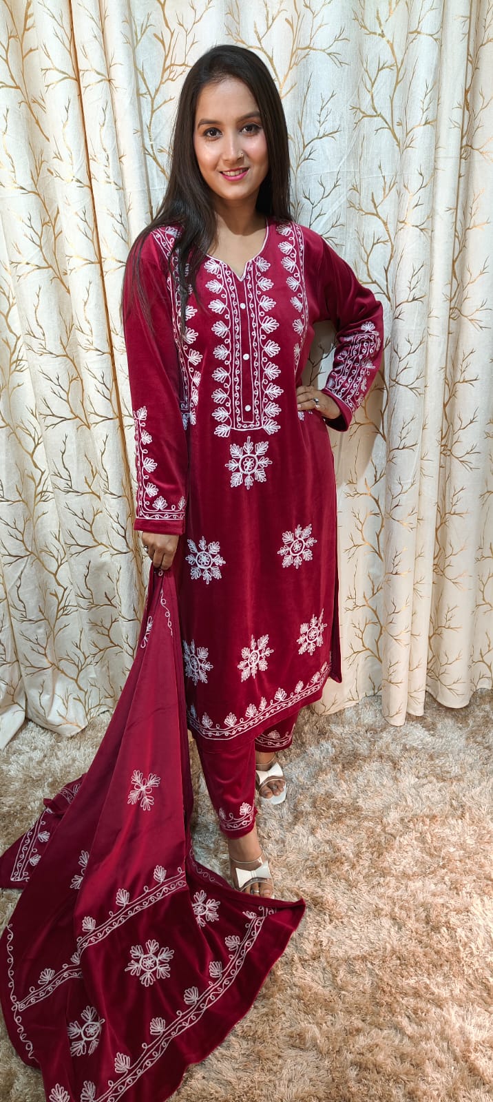 White thread work velvet suit set