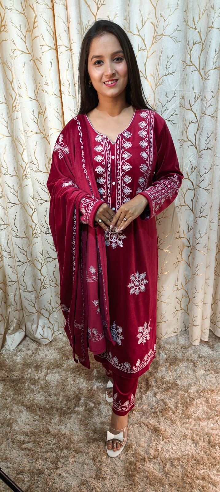 White thread work velvet suit set