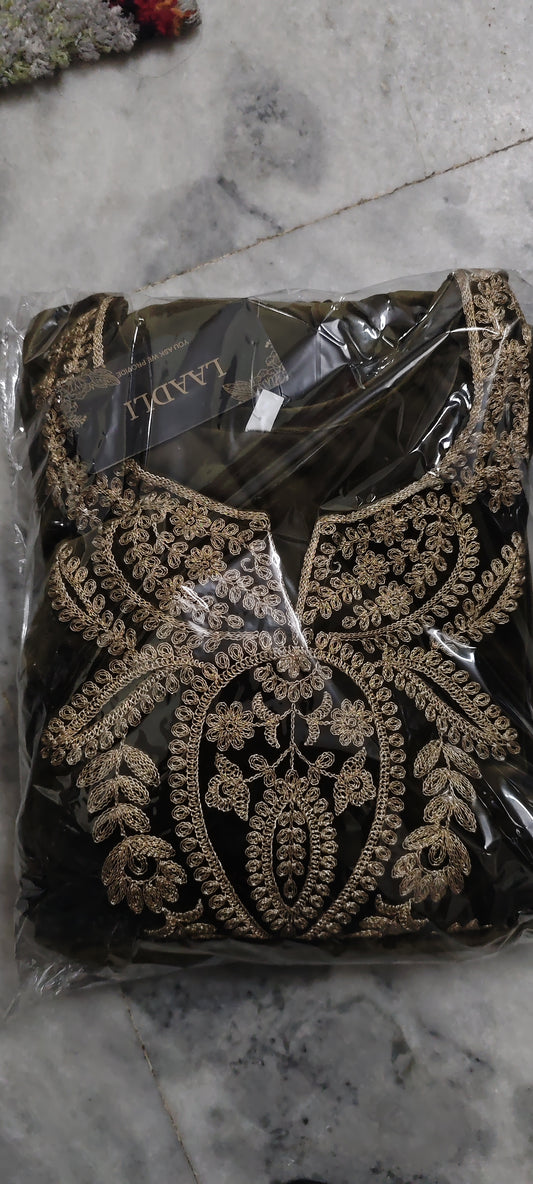 Golden zari patch work velvet suit